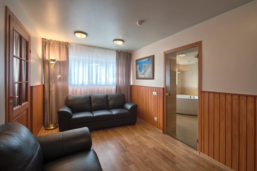 Atoll Hostel Haabneeme Bagian luar foto